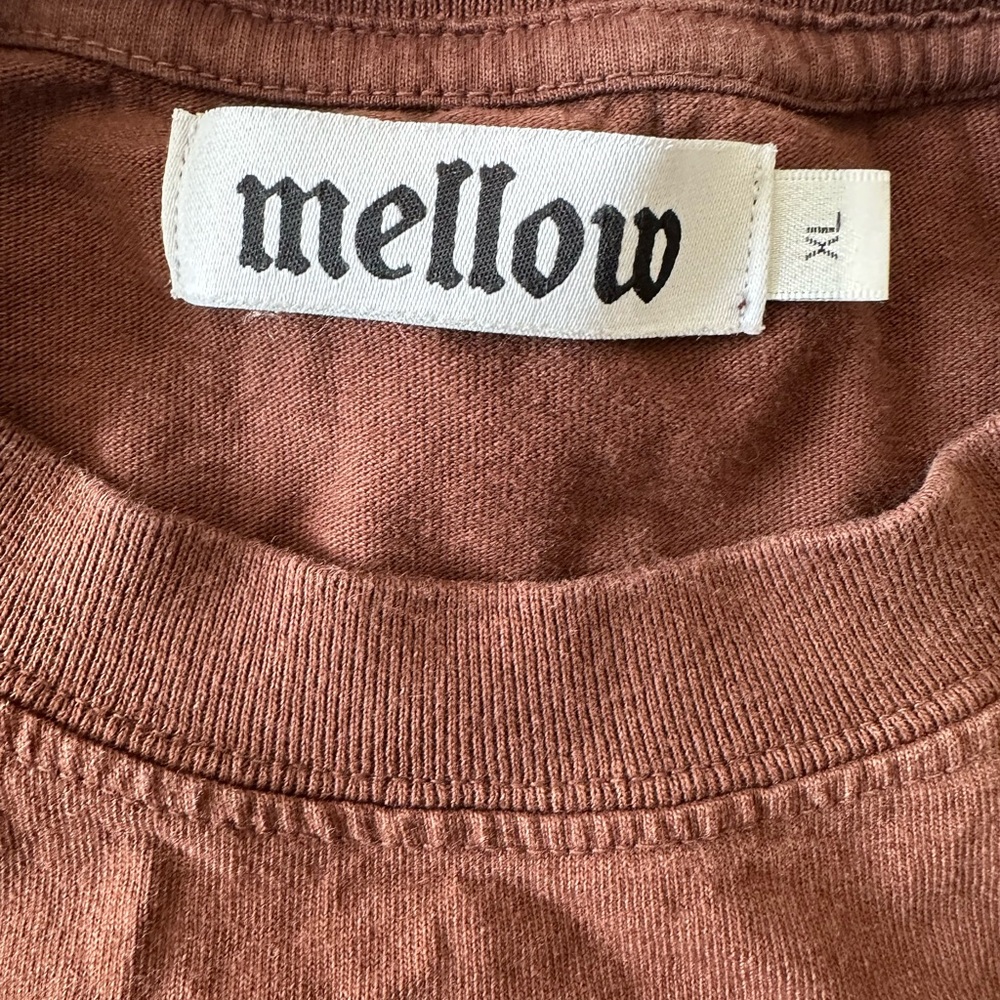 Mellow Climbing Brown T-Shirt